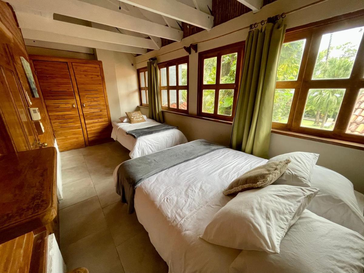 Hotel El Manglar Playa Grande Bagian luar foto