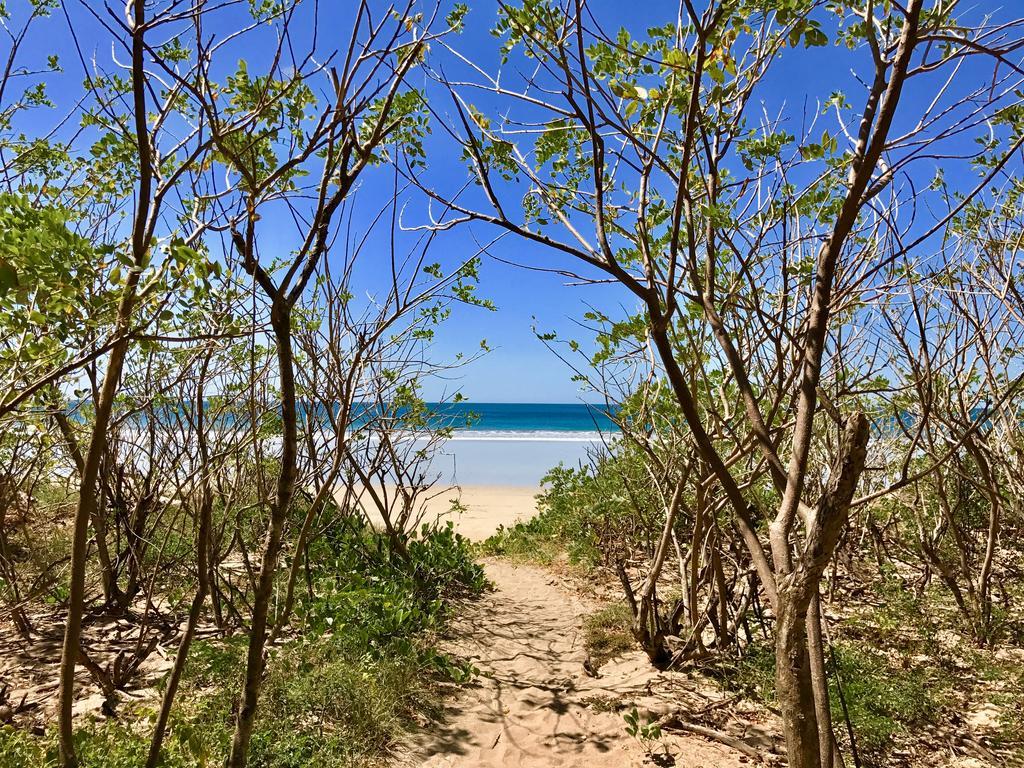 Hotel El Manglar Playa Grande Bagian luar foto
